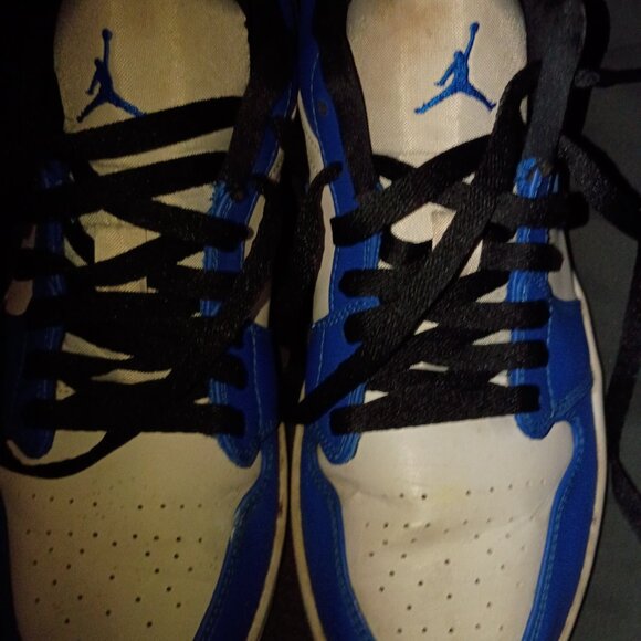 JORDAN RETRO OG AIR 1 ONES GAME ROYAL VARSITY BLUE SIZE 8 1/2  - 553558-124 - Picture 4 of 8